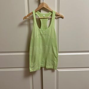 Lululemon Tank Green Size 8
